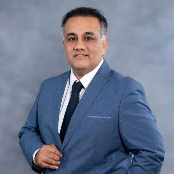 Hans Prada Trujillo